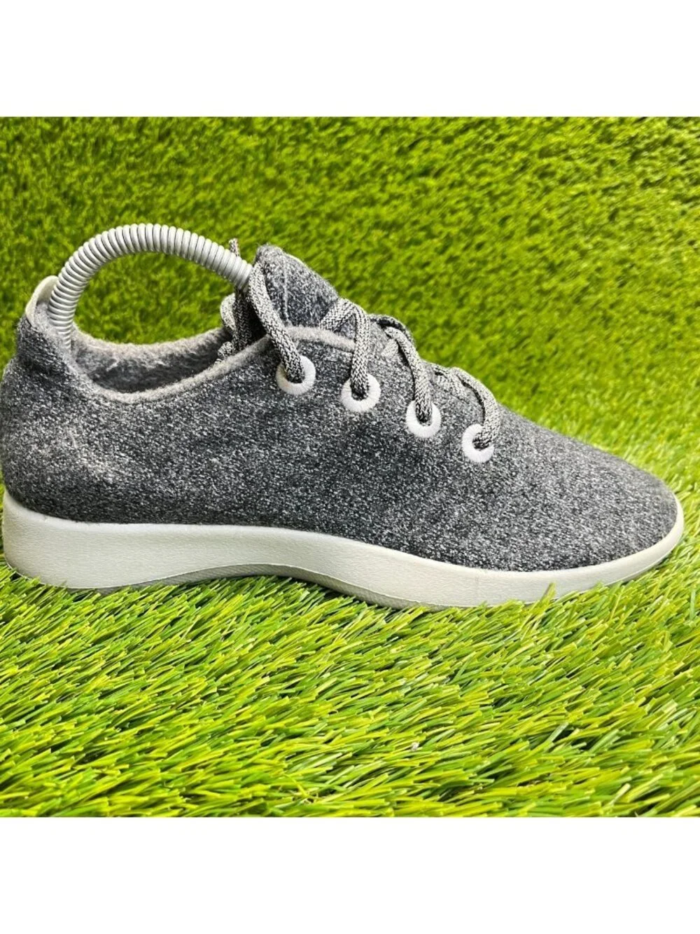 Allbirds‎ Wool Runners Womens Size 9 Gray White Athletic Walking Shoes Sneakers